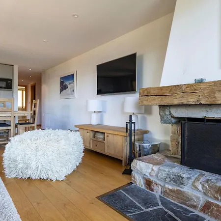 Apartment La Ruinette-stylish 3-bed In Centre Verbier