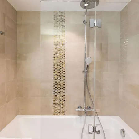 La Ruinette-stylish 3-bed In Centre וורבייה