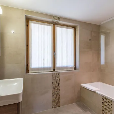 La Ruinette-stylish 3-bed In Centre וורבייה
